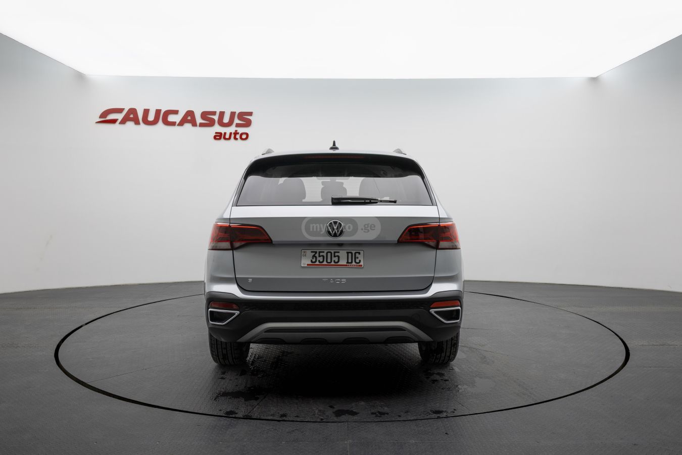 Volkswagen Taos - фото 5