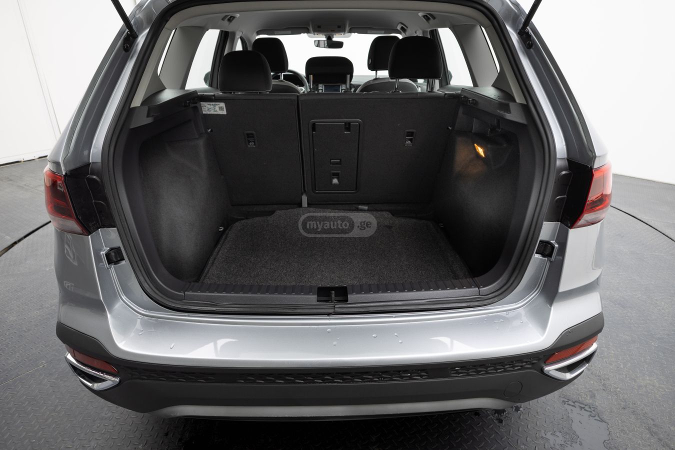 Volkswagen Taos - фото 7