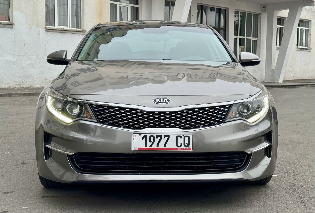 Kia Optima - фото 1
