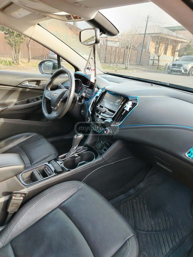 Chevrolet Cruze - фото 6