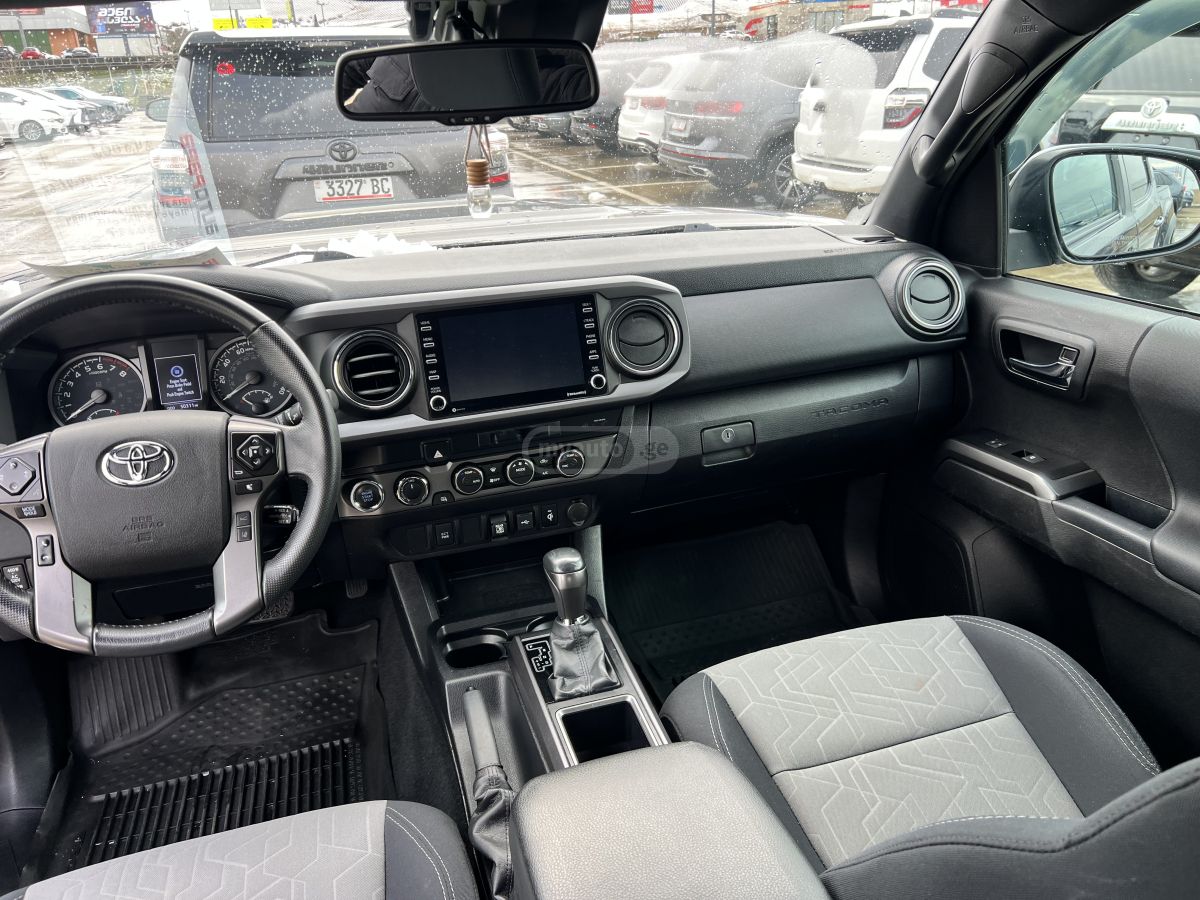 Toyota Tacoma - фото 5