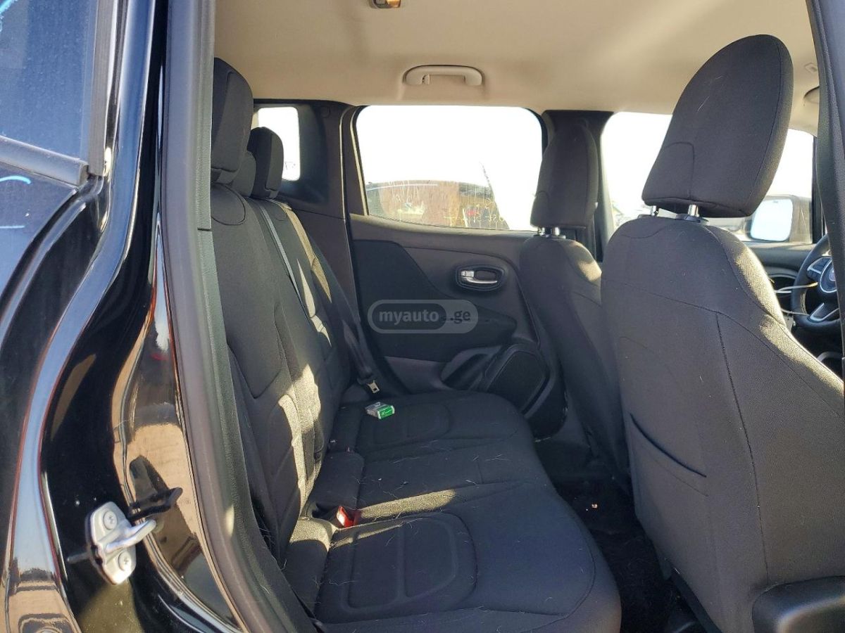 Jeep Renegade - фото 11