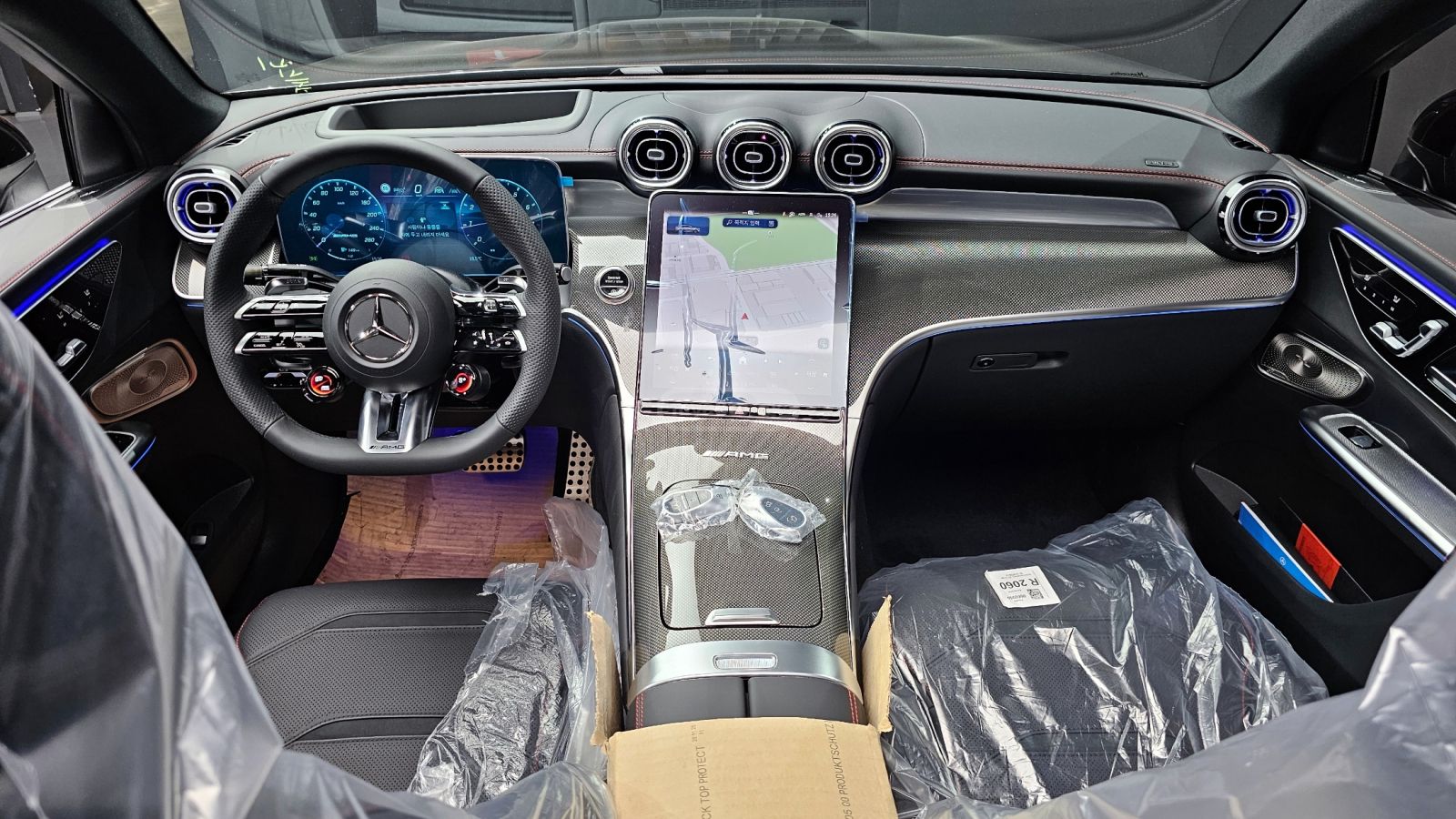 Mercedes-Benz GLC 43 AMG Coupe 2026 — миниатюра 12