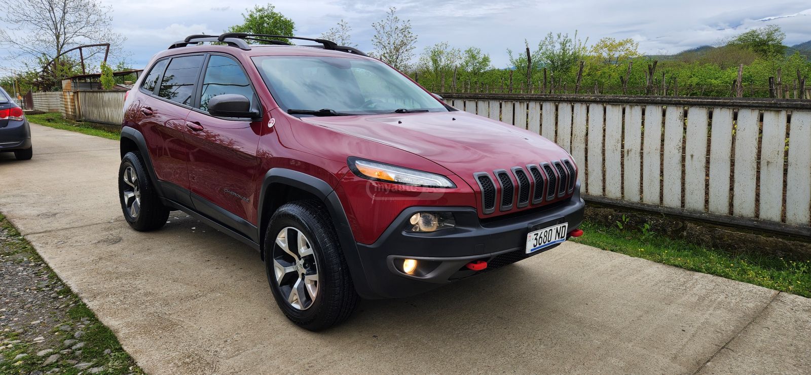Jeep Cherokee - фото 3