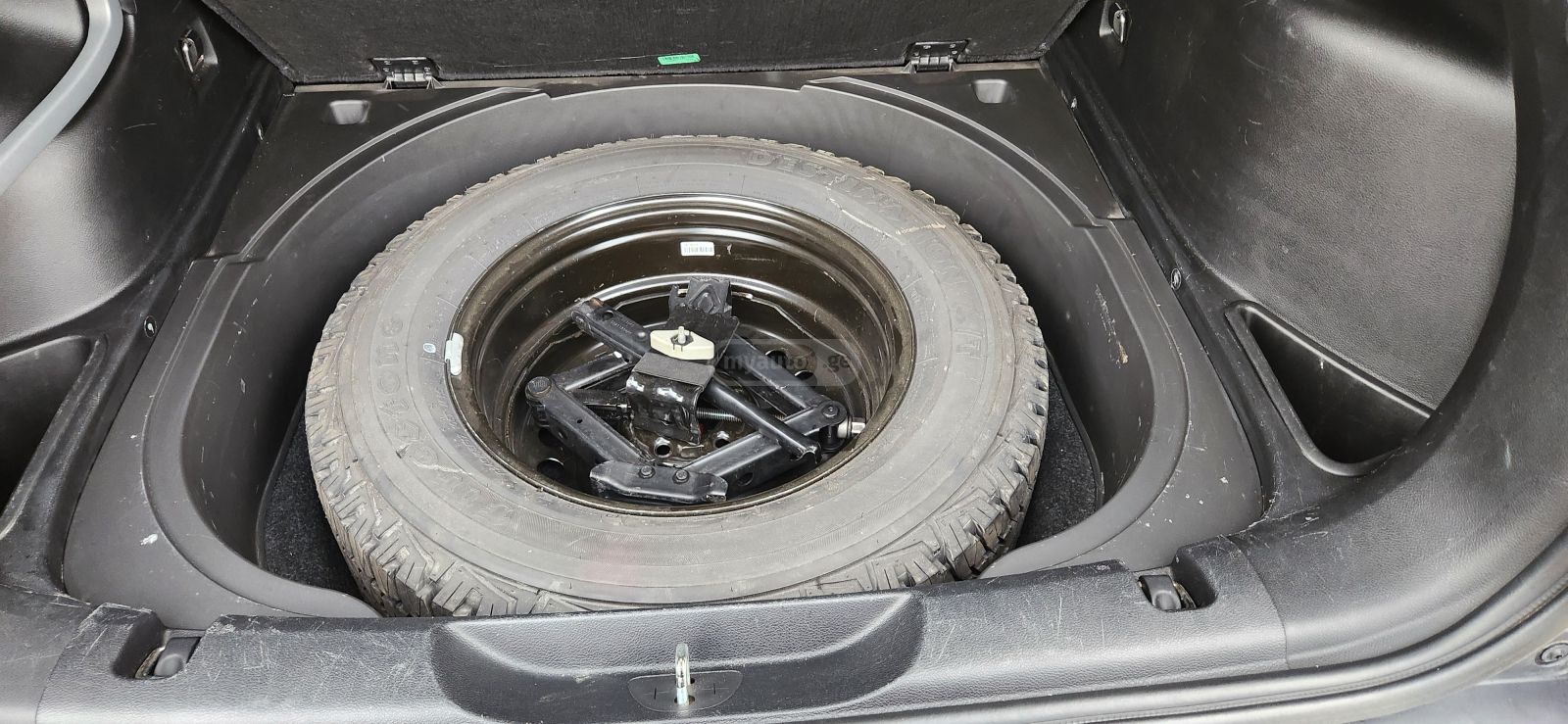 Jeep Cherokee - фото 9