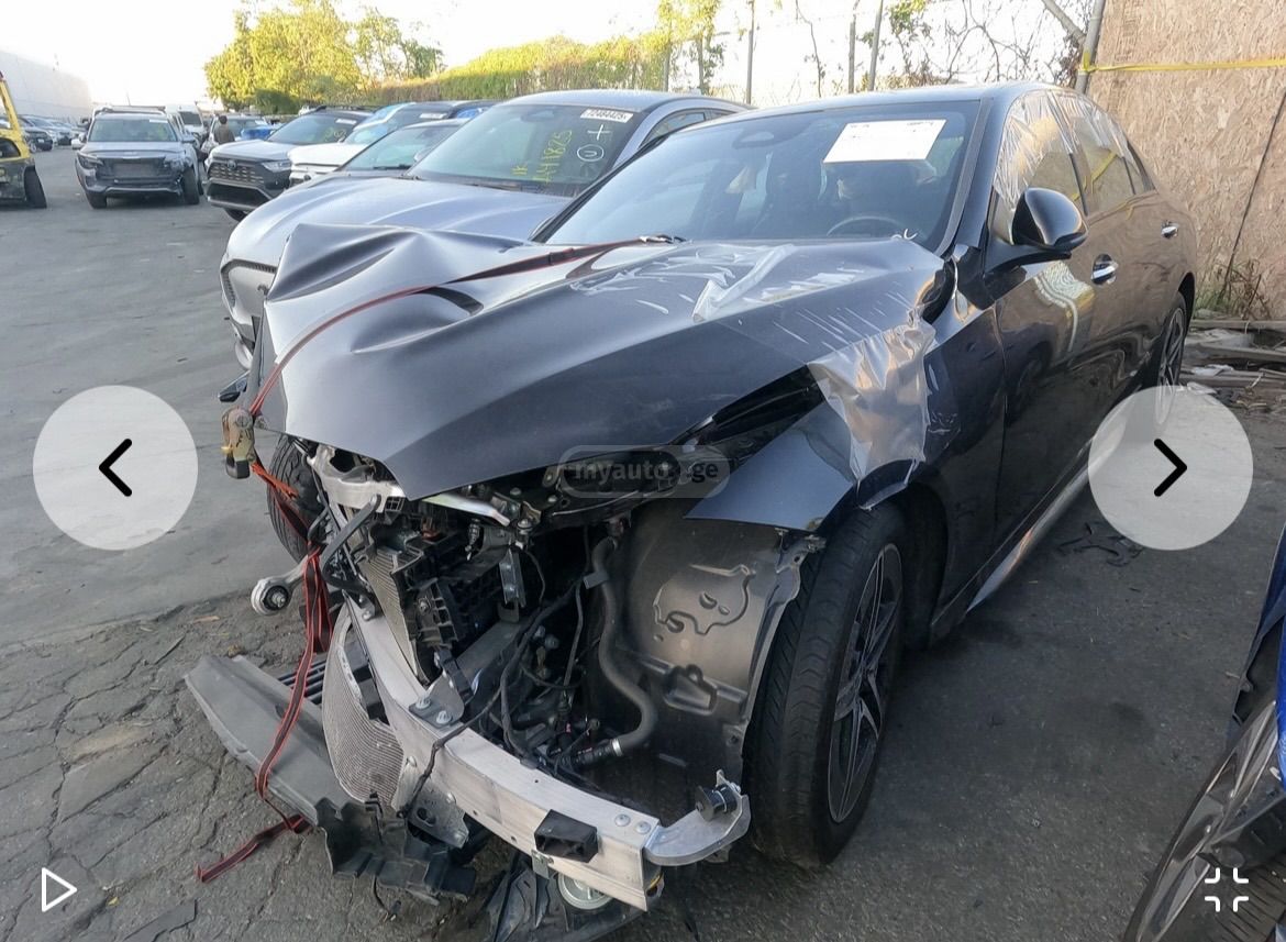 Mercedes-Benz C 300 Amg line 2023 — миниатюра 10