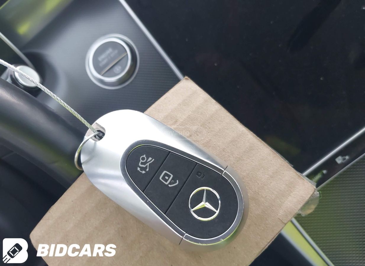 Mercedes-Benz C 300 Amg line 2023 — миниатюра 5