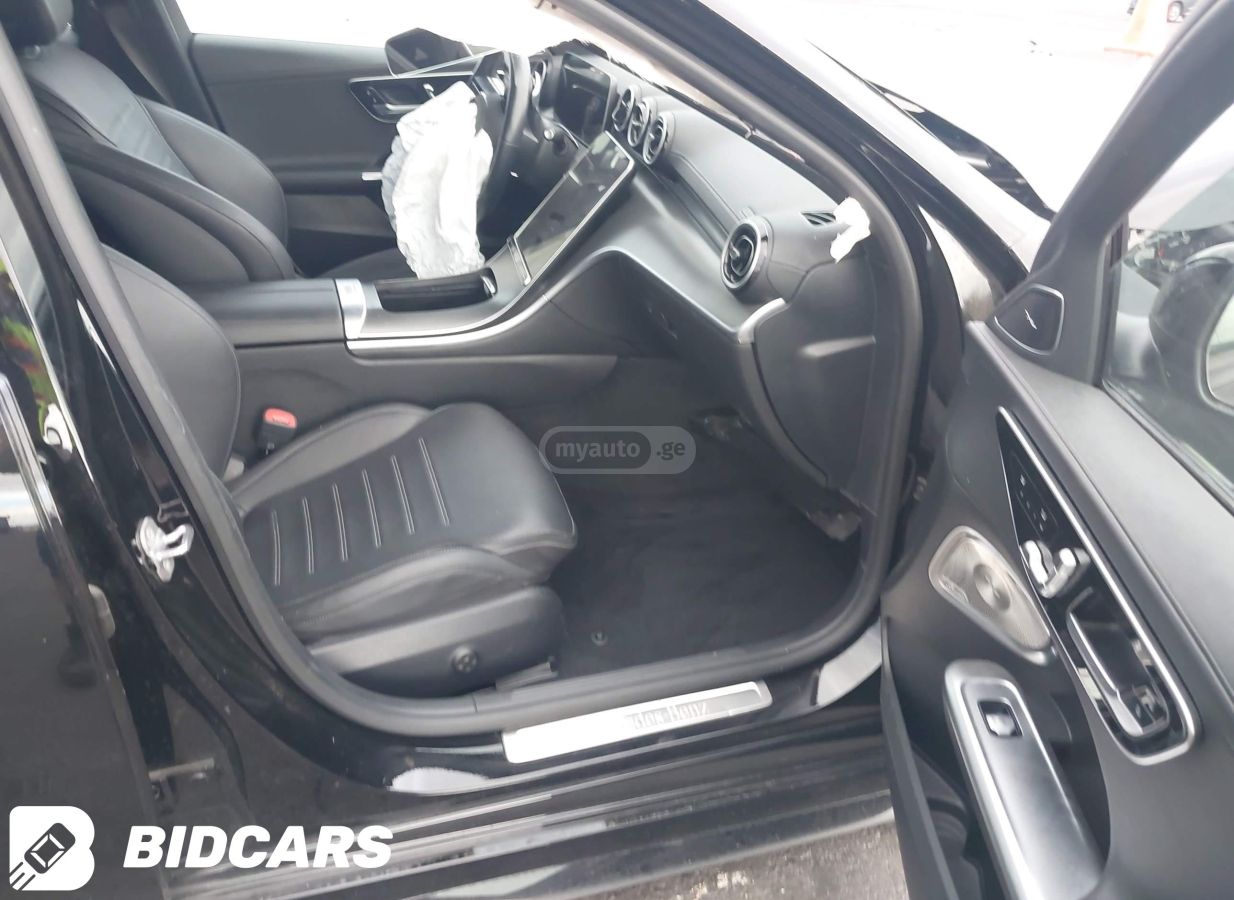 Mercedes-Benz C 300 Amg line 2023 — миниатюра 8