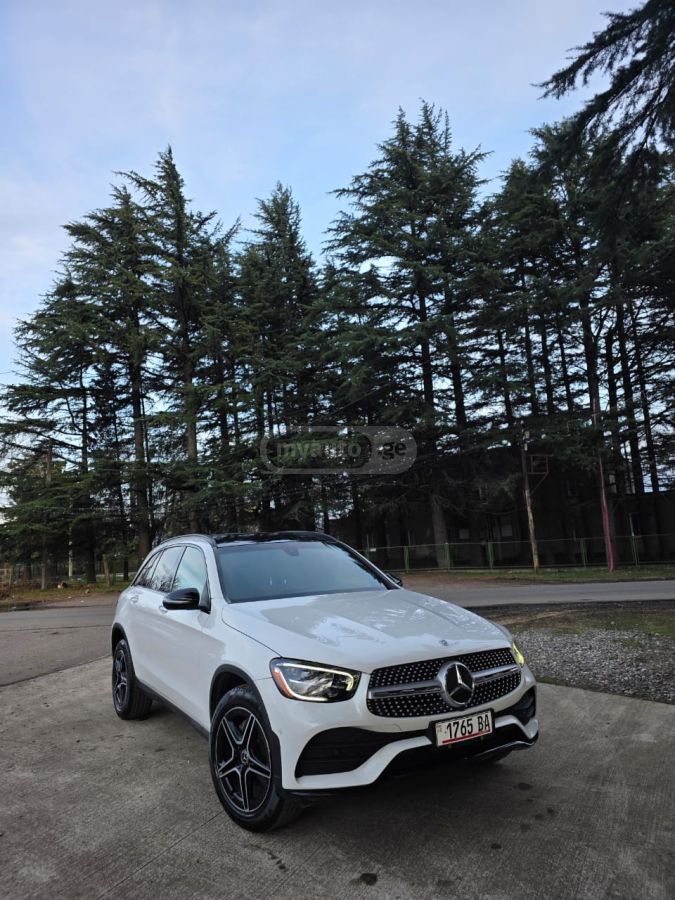 Mercedes-Benz GLC 300 - фото 3