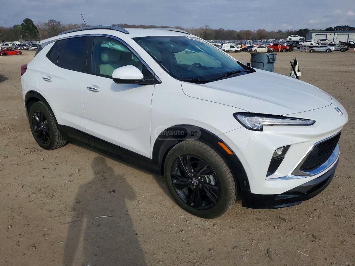 Buick Encore - фото 2