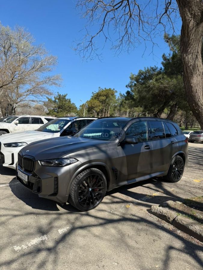 BMW X5 - фото 5