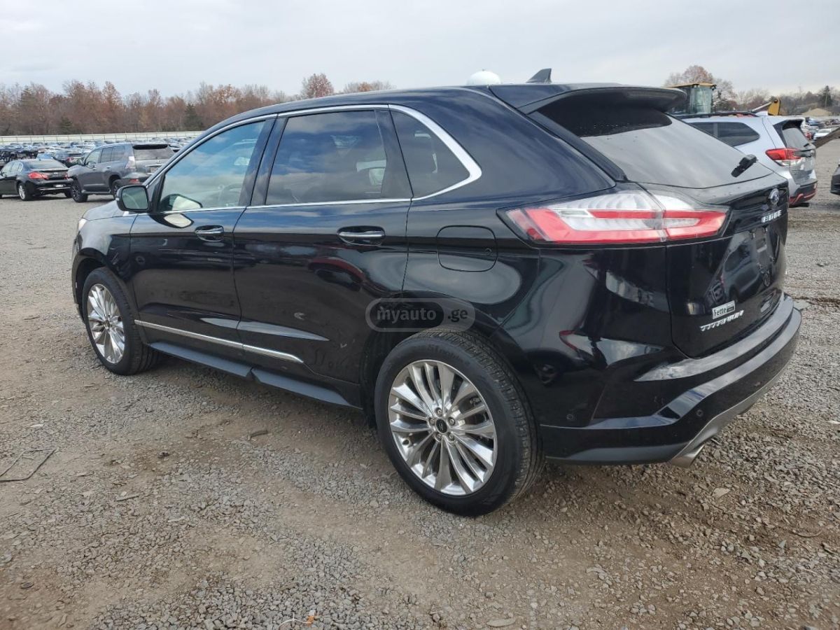 Ford Titanium 4dr All Wheel Drive A — миниатюра 4