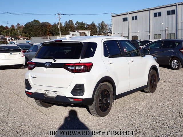 Toyota Raize - фото 6