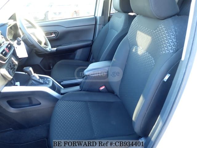 Toyota Raize - фото 8