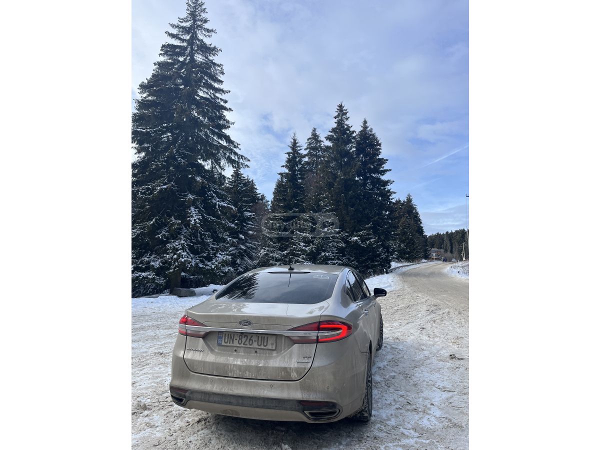 Ford Fusion - фото 4