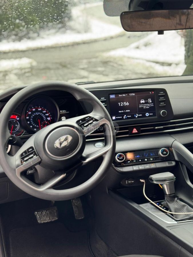 Hyundai SEL 4dr Sedan — миниатюра 12