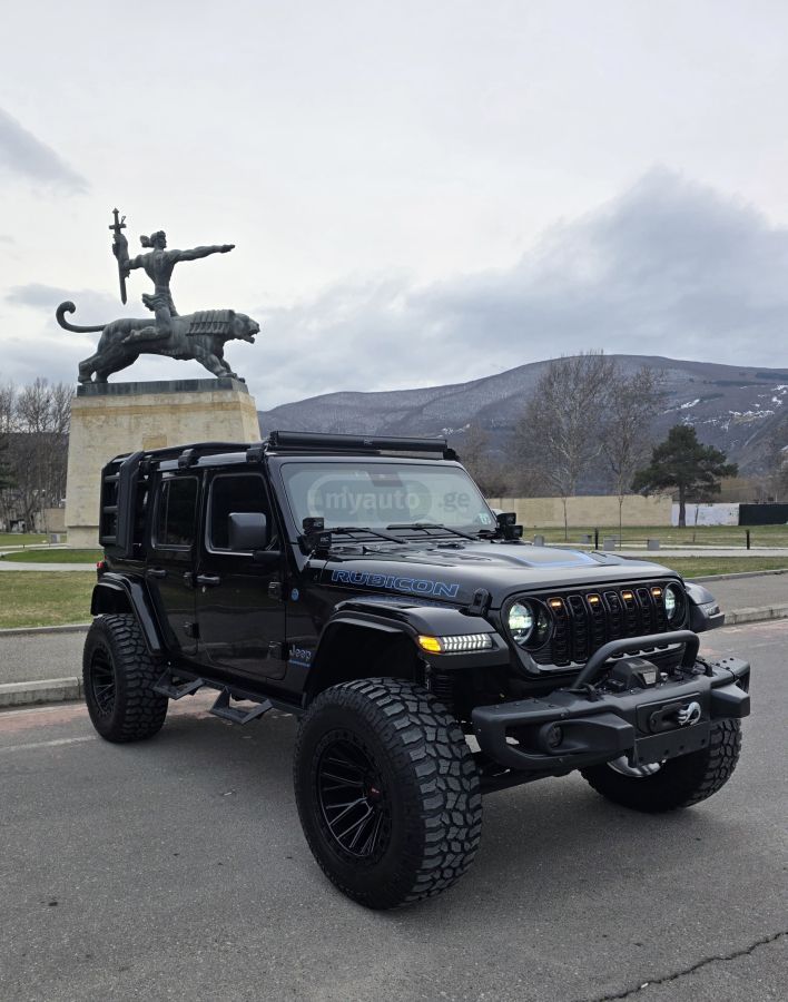 Jeep Wrangler - фото 1