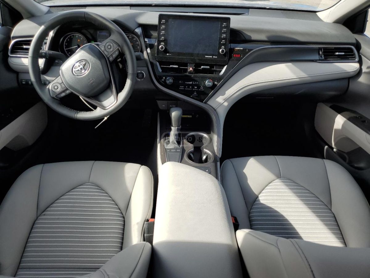 Toyota SE — миниатюра 10