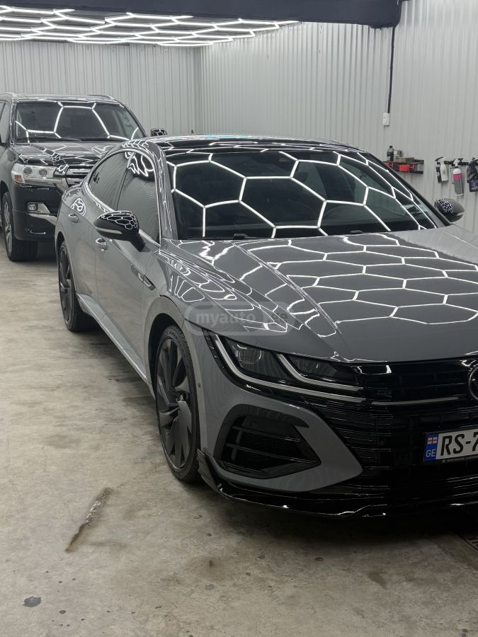 Volkswagen Arteon - фото 1