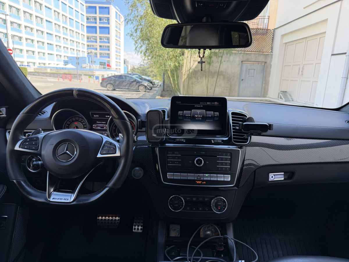 Mercedes-Benz GLE 63 AMG - фото 2