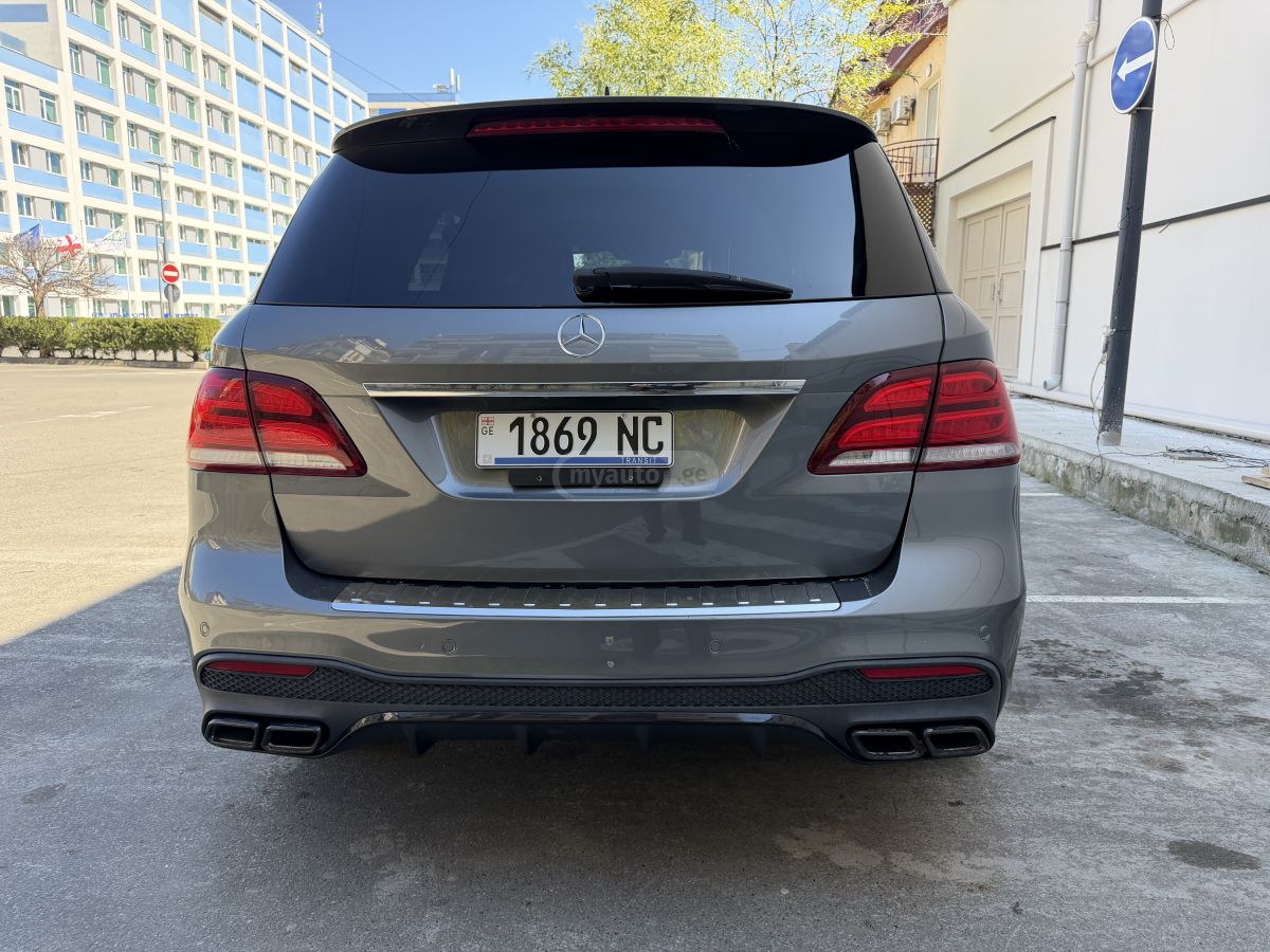 Mercedes-Benz GLE 63 AMG - фото 4