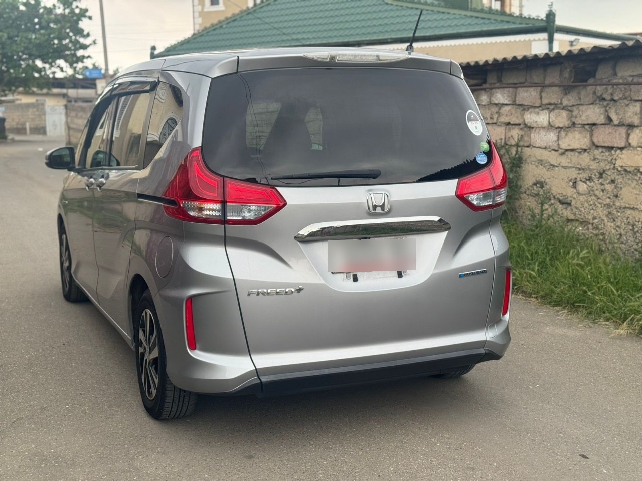 Honda Freed - фото 5