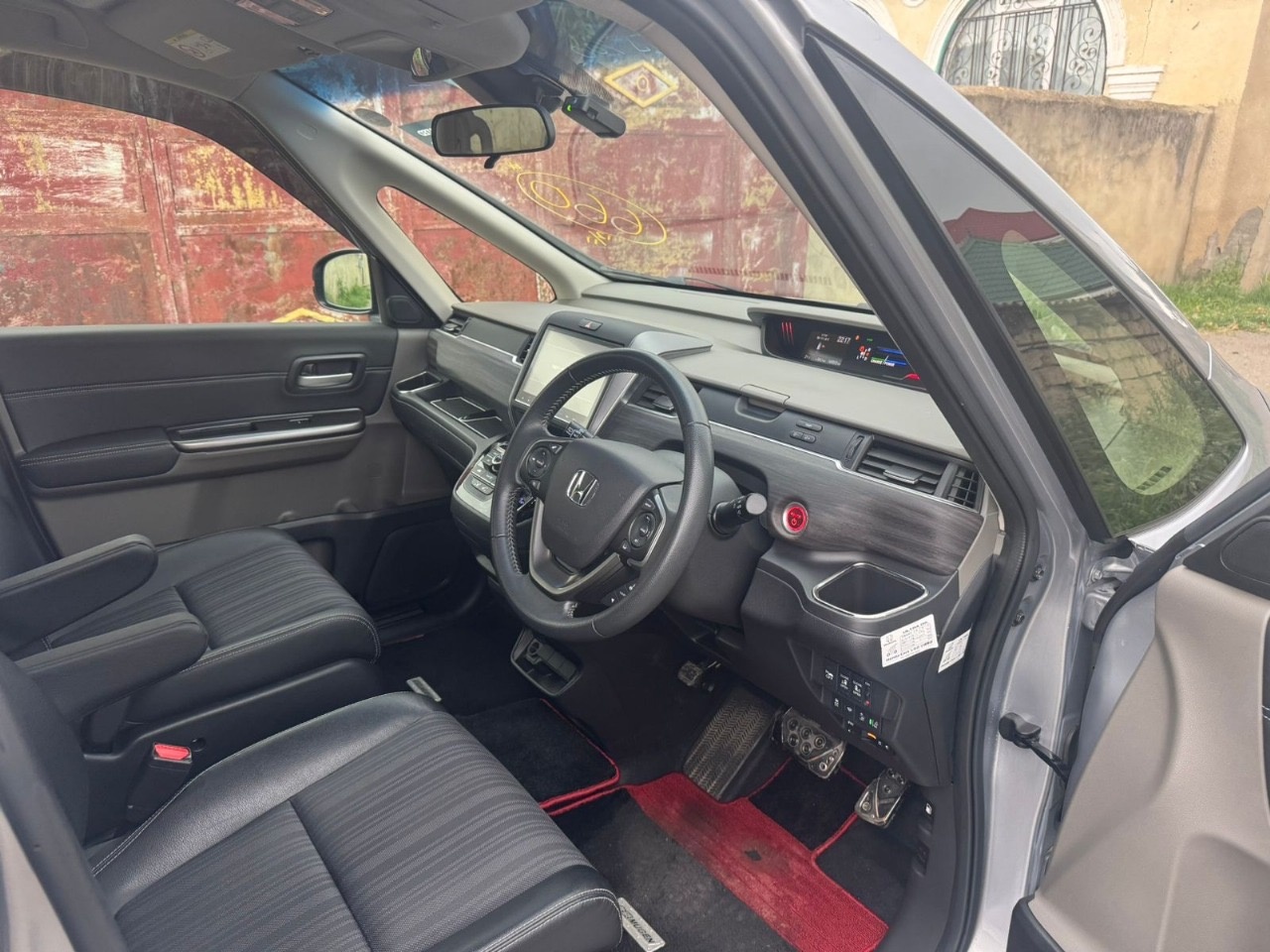 Honda Freed - фото 6