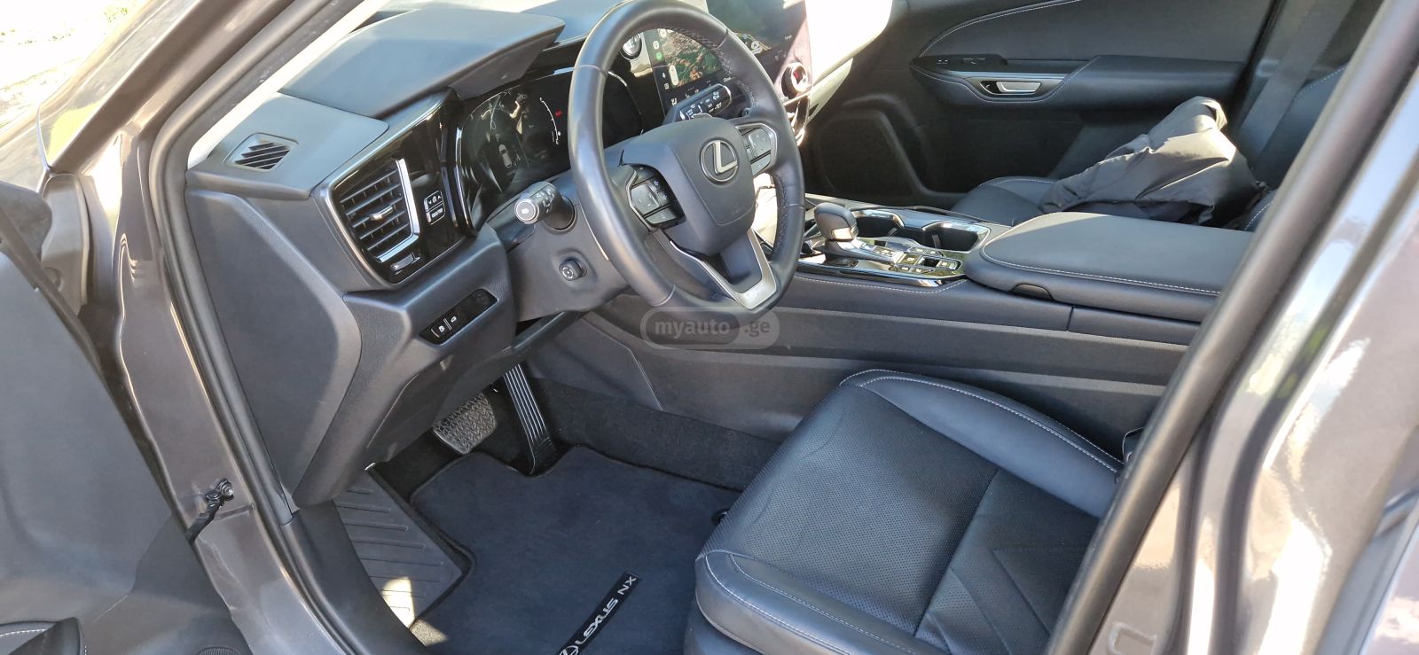 Lexus NX 350 - фото 9