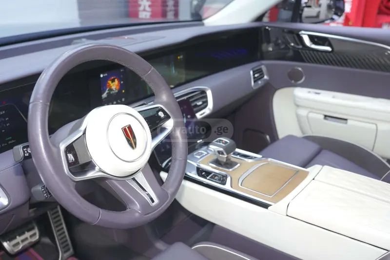 Hongqi E-HS9 - фото 9