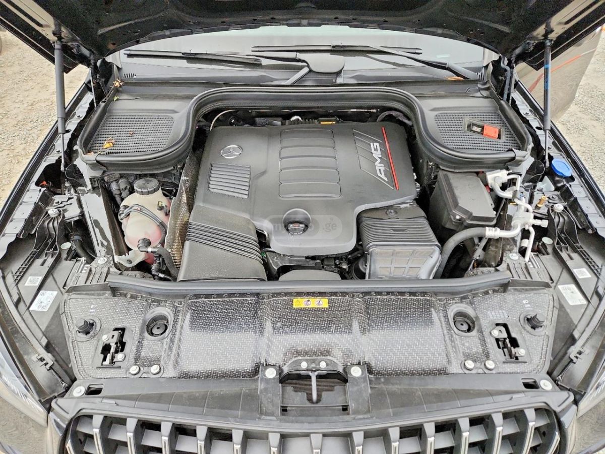 Mercedes-Benz GLE 53 - фото 10