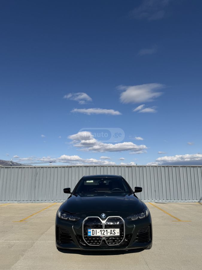 BMW eDrive 40 — миниатюра 7