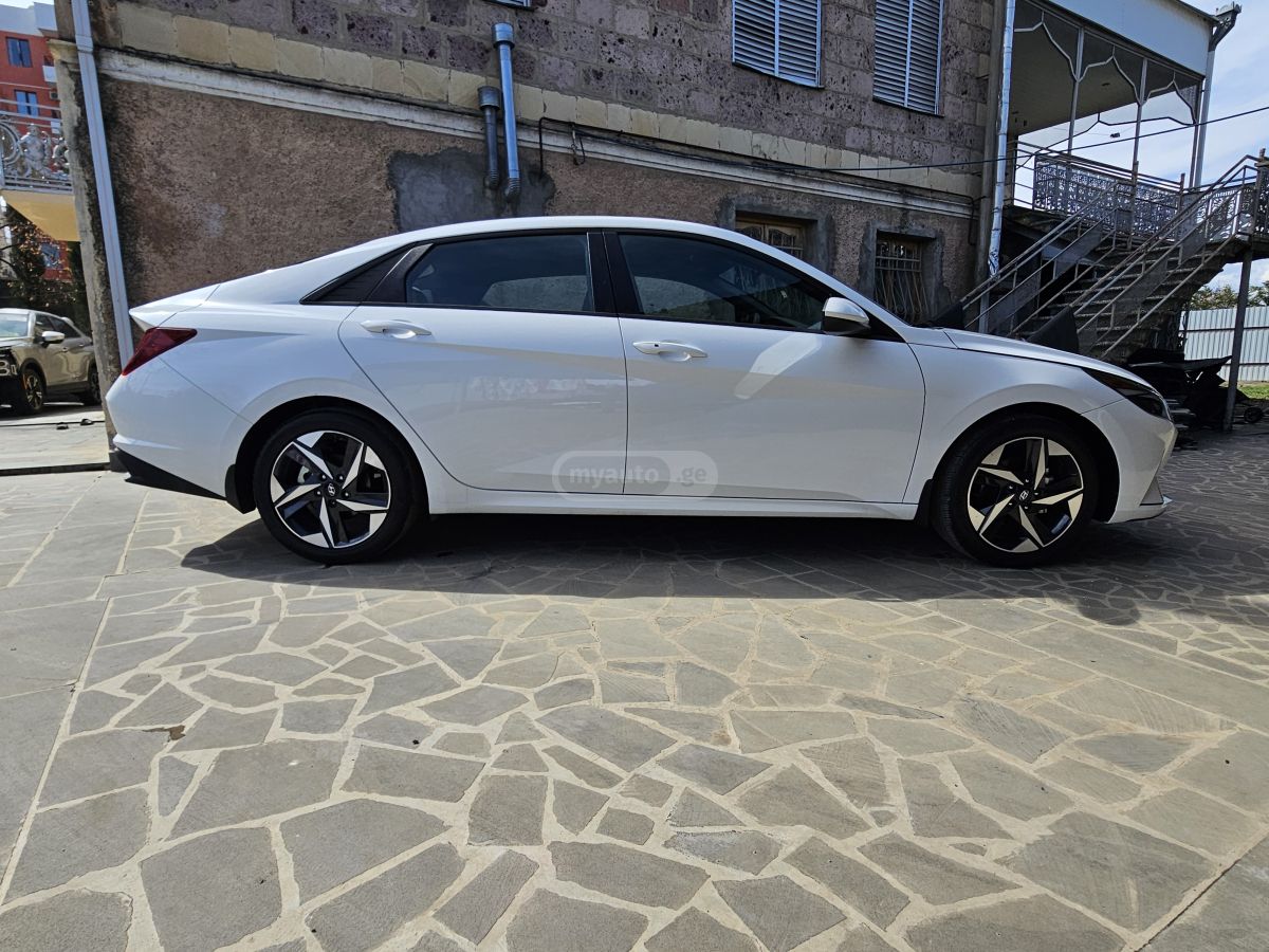 Hyundai SEL 4dr Sedan CVT — миниатюра 13