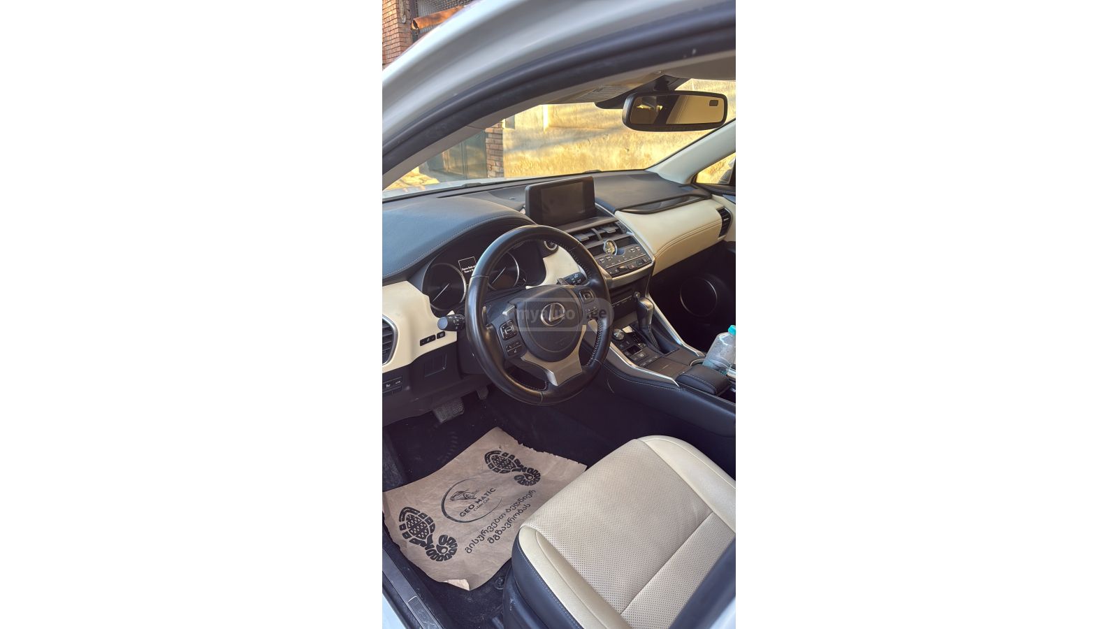 Lexus NX 300 - фото 6