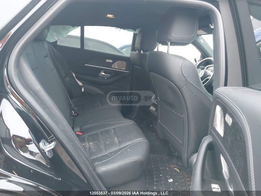 Mercedes-Benz COUPE 4MATIC — миниатюра 7