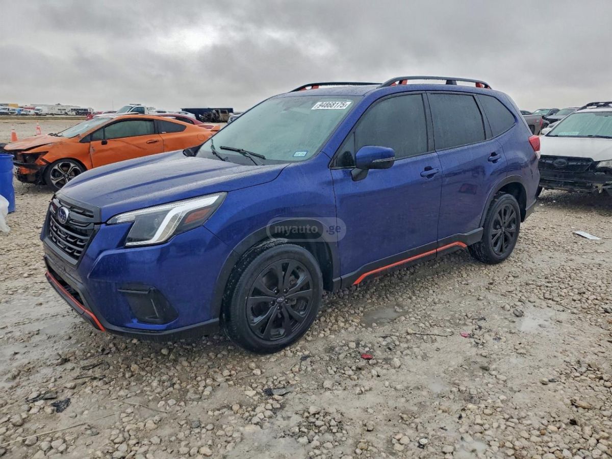 Subaru Forester - фото 1