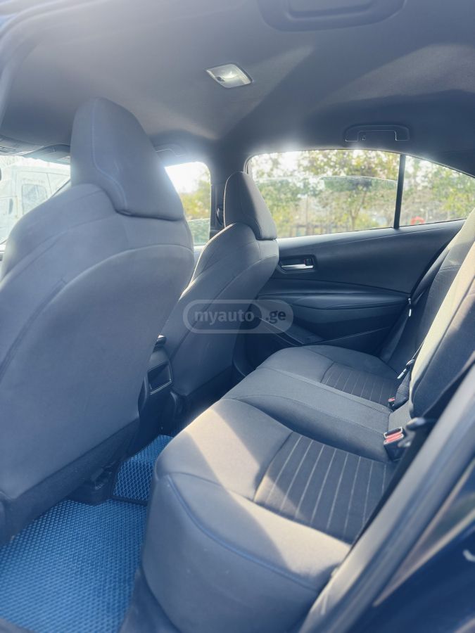 Toyota Corolla - фото 7