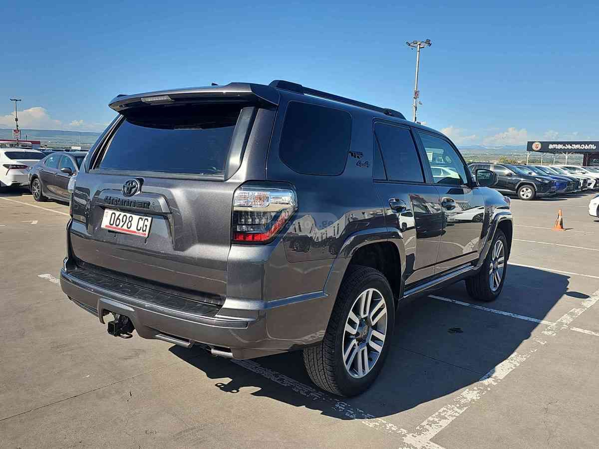 Toyota Toyota 4runner — миниатюра 4