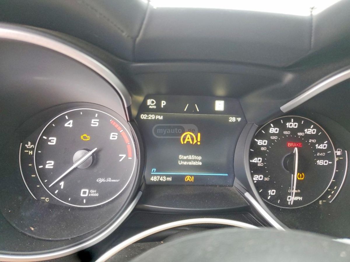 Alfa Romeo Stelvio - фото 9