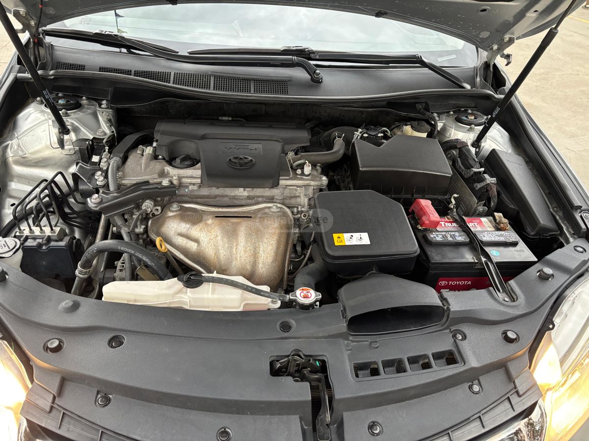 Toyota Camry - фото 14