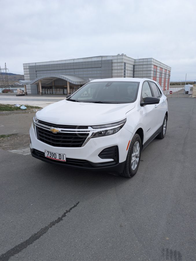Chevrolet Equinox - фото 1