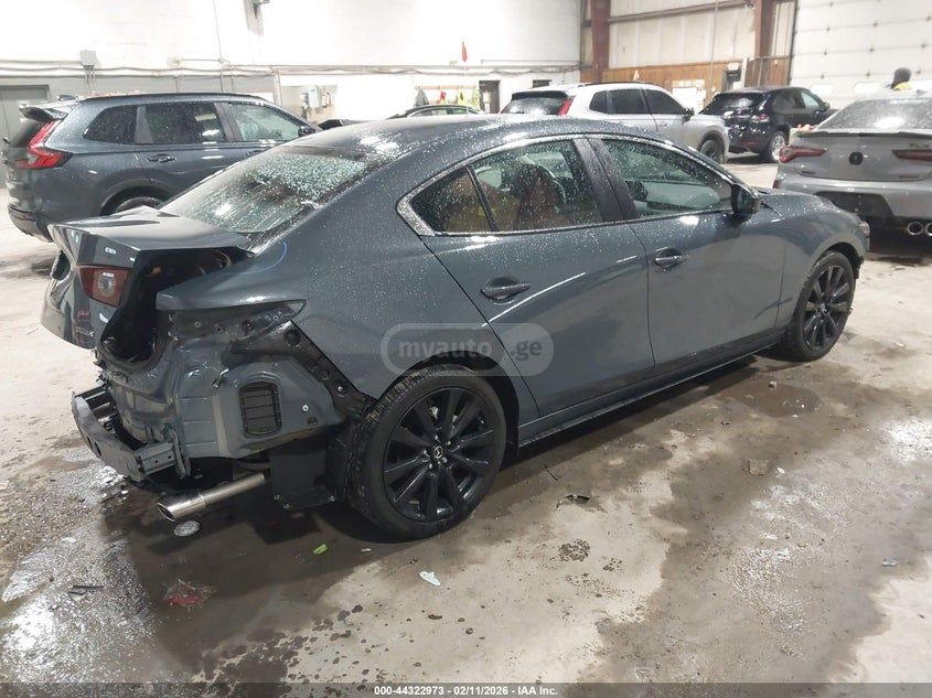 Mazda Mazda 3 2024 — миниатюра 4