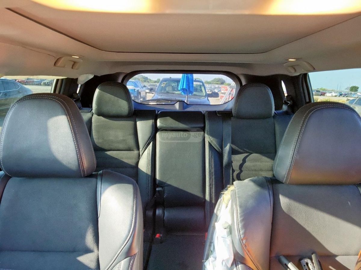 Mitsubishi Outlander - фото 10