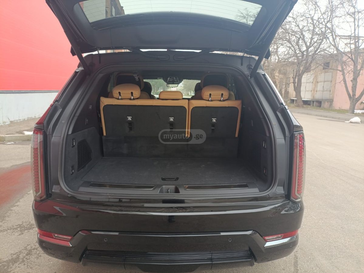 Cadillac  — миниатюра 5