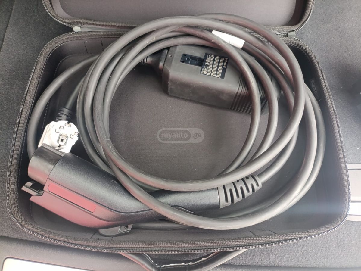 Cadillac  — миниатюра 7