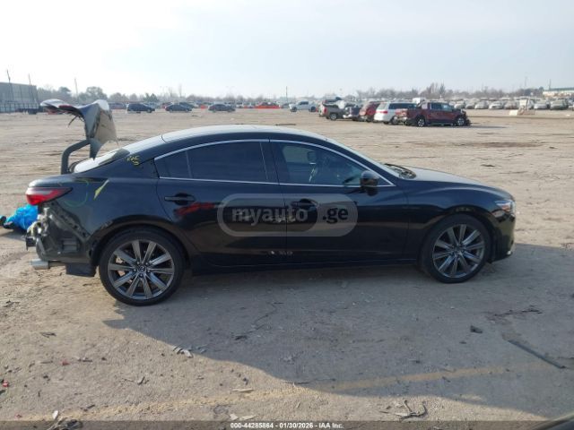 Mazda Touring — миниатюра 9