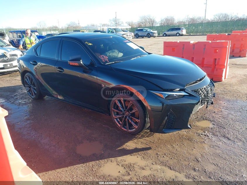 Lexus IS 350 2025 — миниатюра 1