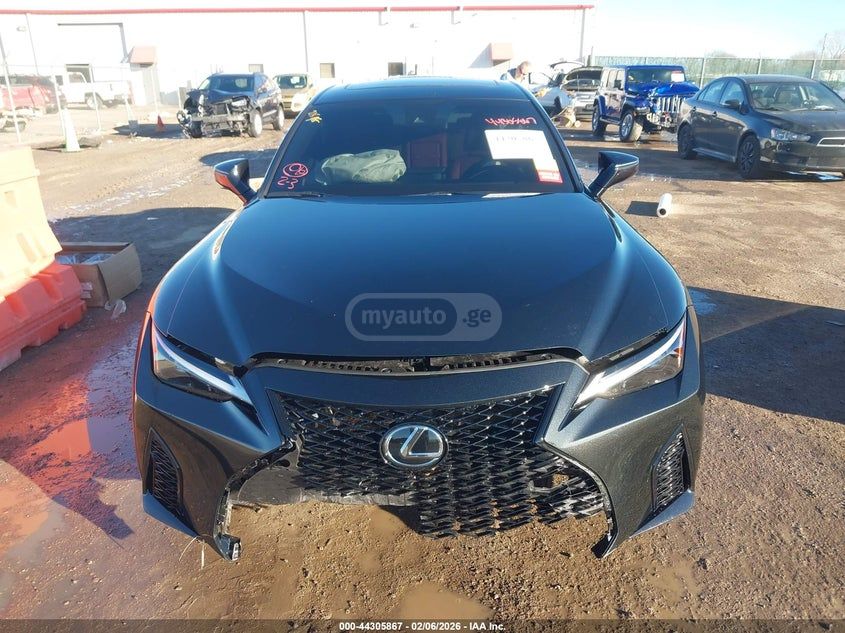 Lexus IS 350 2025 — миниатюра 11