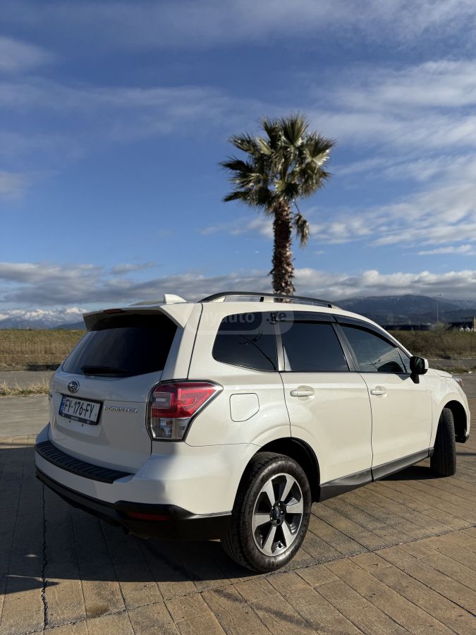 Subaru Forester - фото 7
