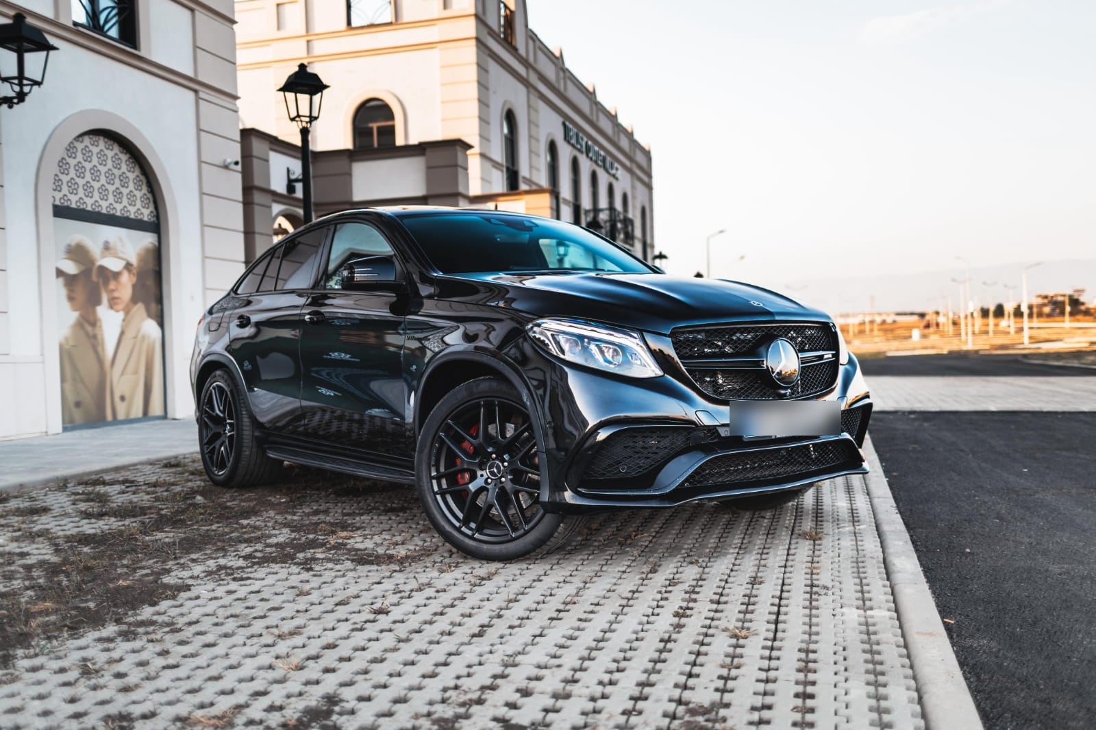 Mercedes-Benz GLE 63 AMG - фото 1