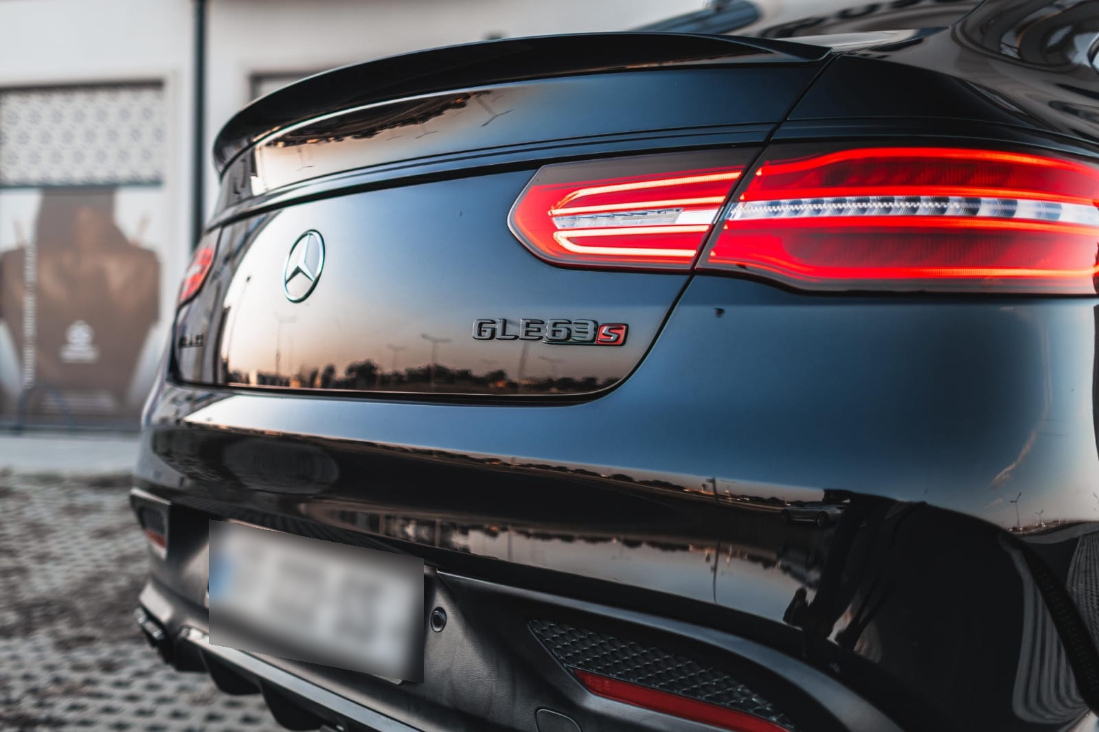 Mercedes-Benz GLE 63 AMG - фото 2